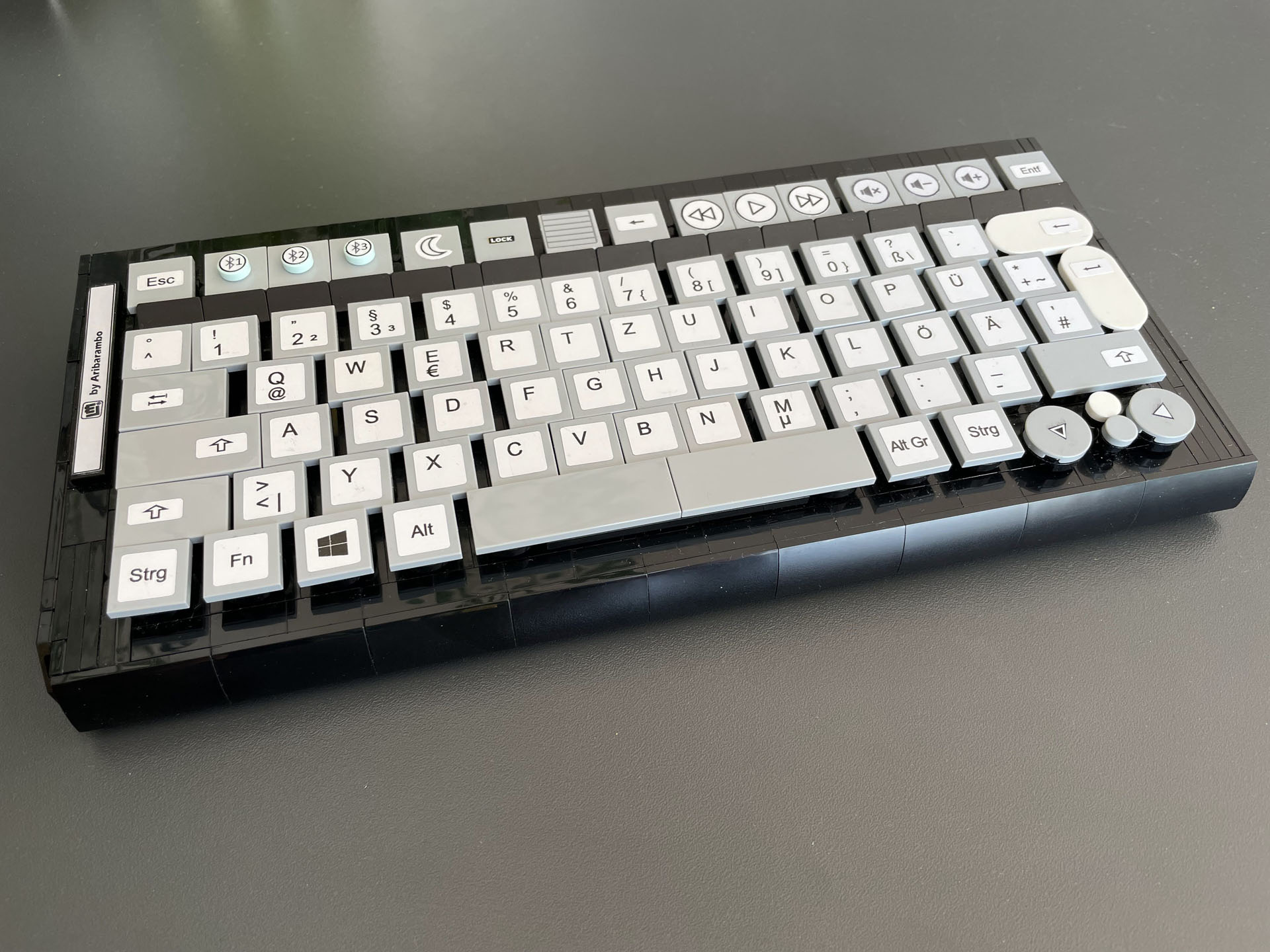 LM Keyboard – Lego Tastatur | LM By Aribarambo