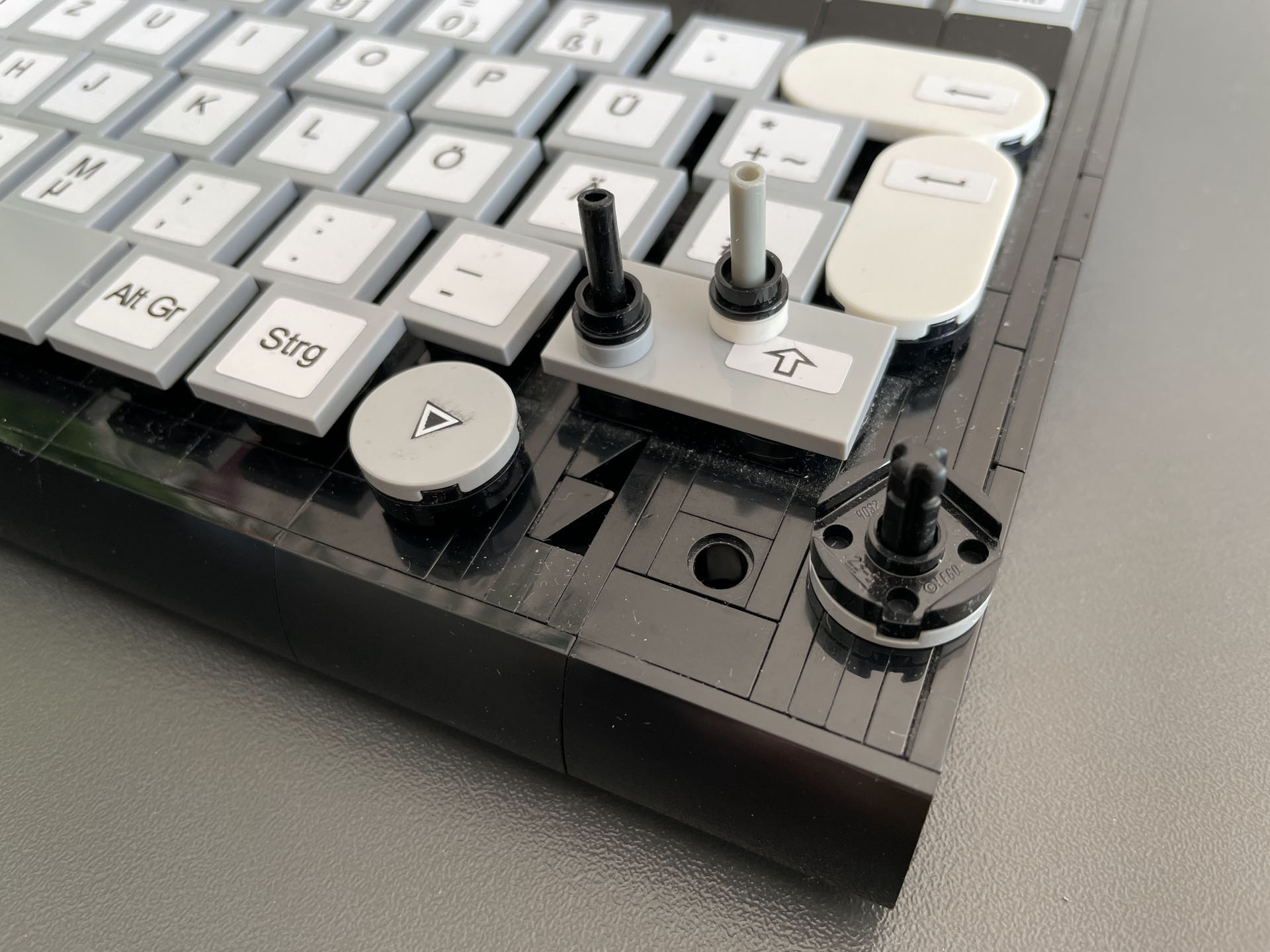 LM Keyboard – Lego Tastatur | LM By Aribarambo